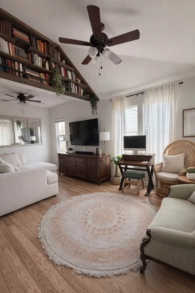Bright room near campus